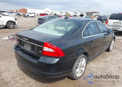 2007 Volvo S80 3.2 from USA, damaged, VIN YV1AS982171041423